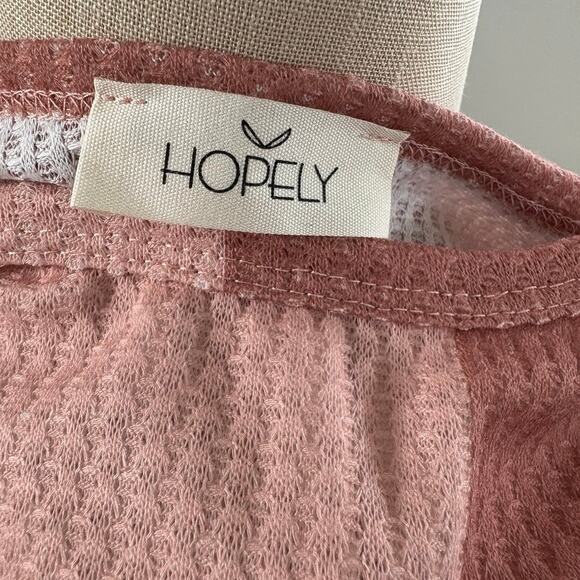 NWT! HOPELY Boutique Women's Pink Checkered Waffle Knit Top Large - Picture 5 of 6